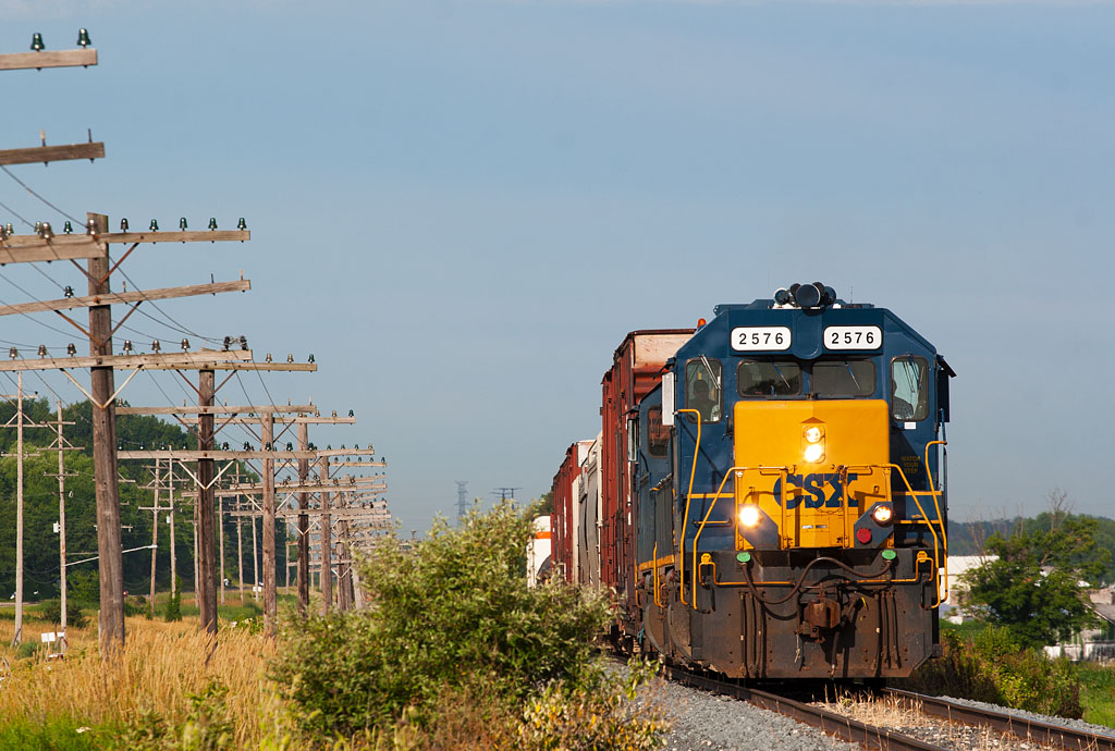 CSXT 2576
D70013 eastbound nearing Hudsonville.  07/14/09
