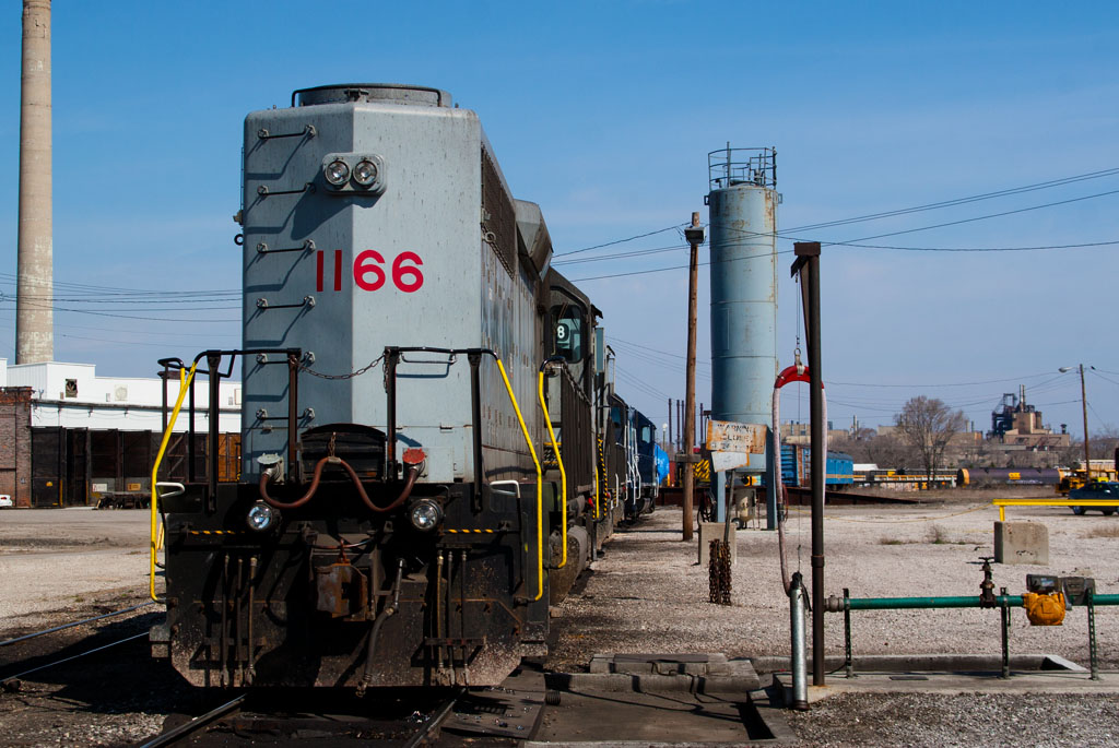 LSRC 1166
Shot from Saginaw Yard, with permission.  04/18/09
