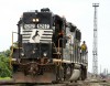 NS5252-GP38-2_Allen-Park-MI_08-05-2008a.JPG