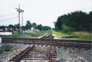 Looking east down EL at BY in 2001