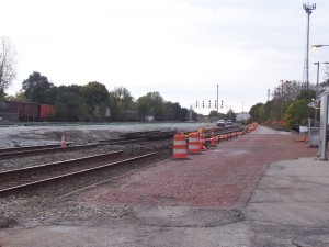 Asphalt platform removed - please follow alternate route to platform