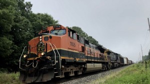 Q326-27, BNSF 1105