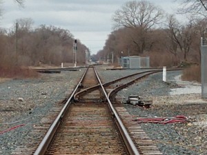 Westbound CSX ... mind the gap