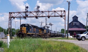 CSXT 8016 & 5500 train D708 wbd Howell 07 01 2020 a.jpg