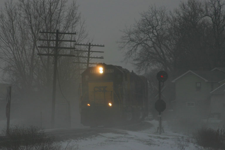 CSX 8369
CSX Q326 with CSX 8369 heads through the fog on a mild winter day in Jenison.  Jan 2005

