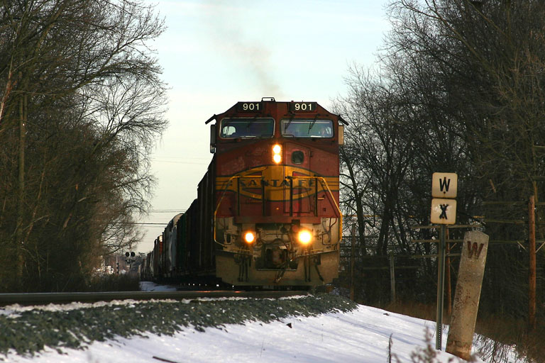 BNSF 901
BNSF 901 leading Q327 through Grandville past the whistle posts for Broadway Ave. Jan 2005 
