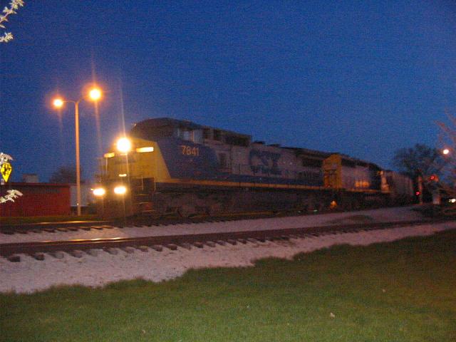 CSX 7841
CSX #7841 on the Cannonball through Muskegon at Heritage Landing.  9:18pm on 05/02/03 
