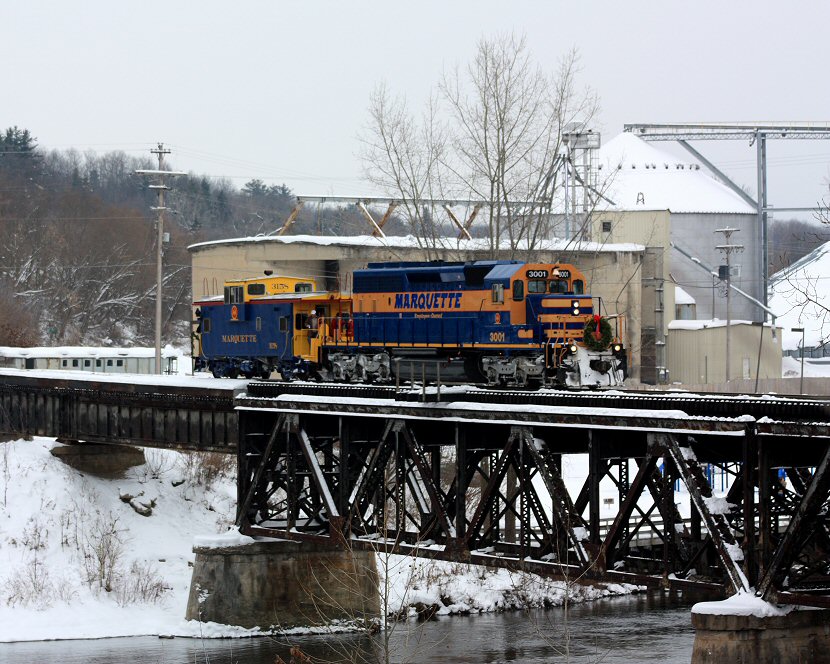 MQT Santa train in Newago.
12/13/2008
