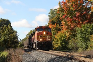 Northbound coal behind BNSF power at Middle River.