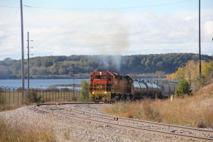 MQT MMRR 2057 pulling Oxy Ludington 10-26-2021.jpg